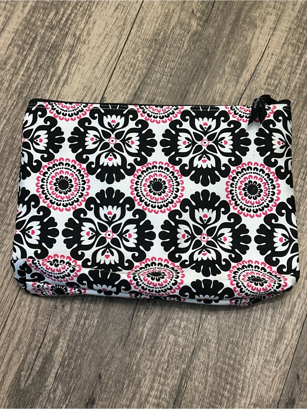 Thirty-One Small Zipper Pouch - Black, White & Pink Damask Medallion